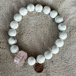 Kinsley Armelle White & Pink Beaded Bracelet – OS